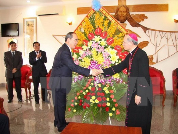 VFF President visits Thanh Hoa Bishop’s Office - ảnh 1