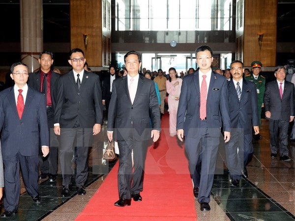 PM Nguyen Tan Dung’s activities in Malaysia - ảnh 1