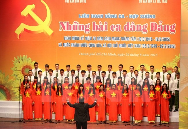 Activities mark 70th anniversary of August Revolution, National Day - ảnh 1