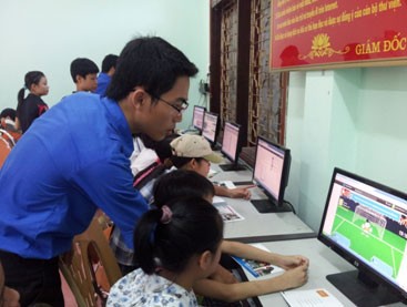 Community offer children support in information access - ảnh 1