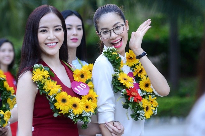 65 Miss Universe Vietnam contestants ready for the semi-final  - ảnh 1
