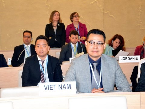 Vietnam vows to ensure children’s rights - ảnh 1