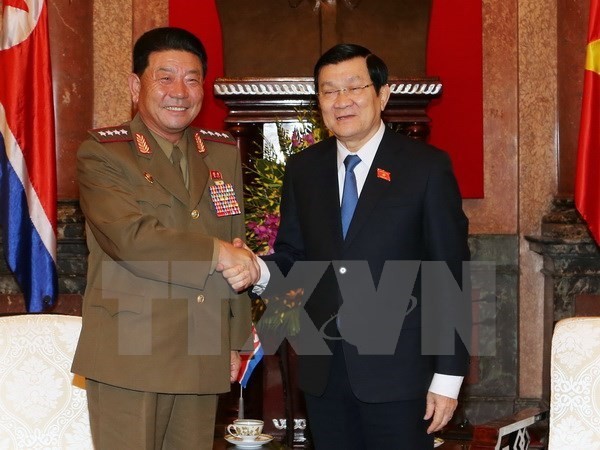 President Truong Tan Sang welcomes DPRK defense leader  - ảnh 1