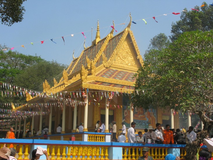 Doi pagoda of the Khmer - ảnh 2