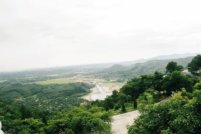 Truc Lam Tay Thien Zen Monastery- a beautiful monastery - ảnh 11