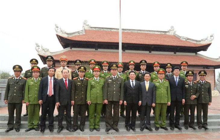Minister of Public Security General Tran Dai Quang visits Nghe An province - ảnh 1
