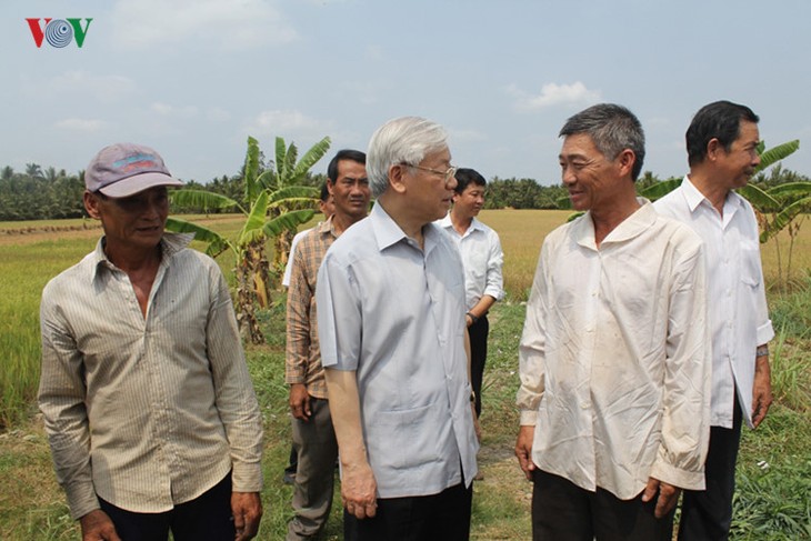 Party General Secretary Nguyen Phu Trong pays a working visit to Ben Tre province - ảnh 1
