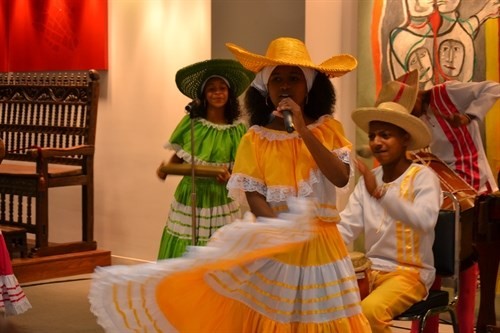 Chango Foundation group to perform traditional Columbian Marimba songs - ảnh 1