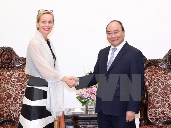 Prime Minister Nguyen Xuan Phuc receives Swedish Ambassador to Vietnam  - ảnh 1