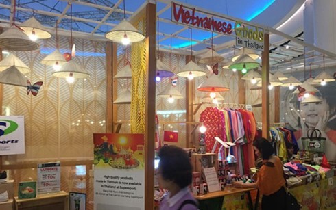 Vietnamese goods promoted in Thailand - ảnh 1
