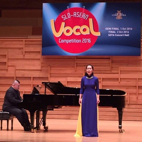 Soprano Khanh Ngoc wins SLO-ASEAN Vocal Competition - ảnh 1