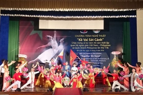 Cultural exchange event highlights Vietnam-Philippines ties - ảnh 1