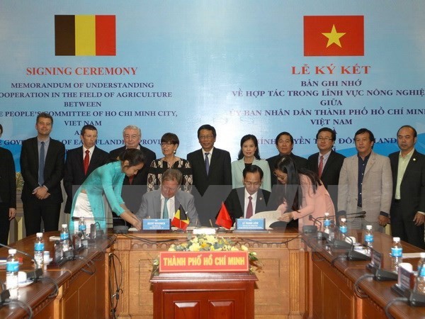 HCM City, Belgian province sign agricultural cooperation - ảnh 1