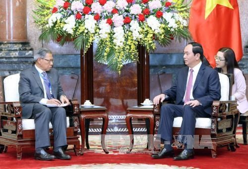 President asks for specific measures for trade target with Malaysia - ảnh 1