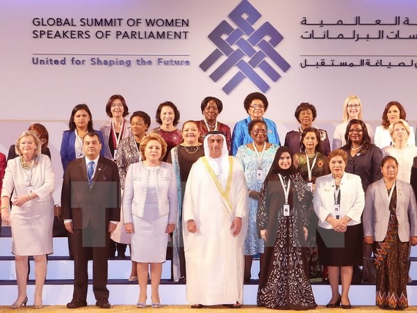 NA Chairwoman attends summit of female parliamentary speakers  - ảnh 1