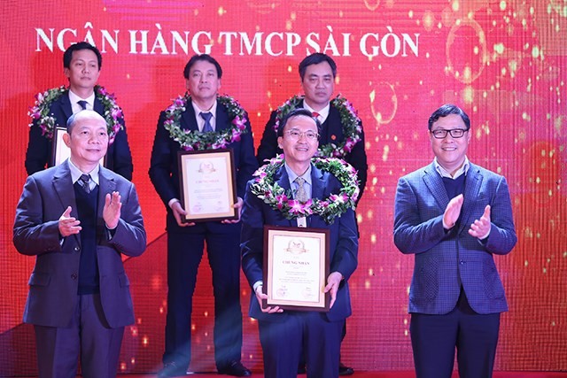 Saigon bank among largest businesses of Vietnam - ảnh 1