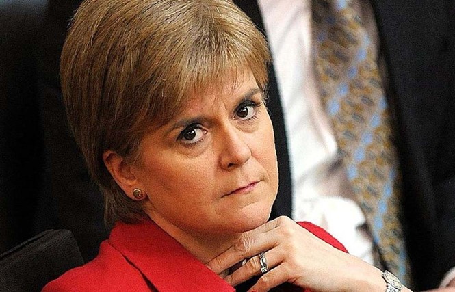 Scotland's Nicola Sturgeon formally requests referendum - ảnh 1