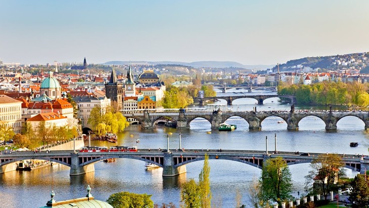 Czech Republic applies revised Act on Residency of Foreign Nationals - ảnh 1