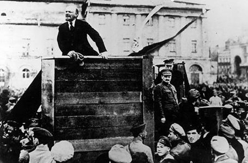 100th anniversary of Russian October Revolution celebrated  - ảnh 1