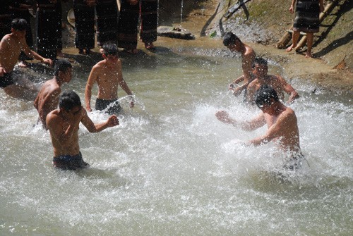 Water resource worship of the Ede - ảnh 2