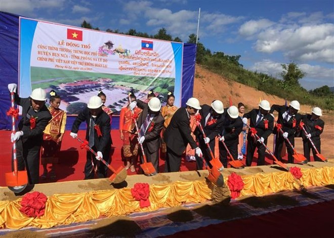 55 years of Vietnam-Laos relations: Vietnam builds school for northern Lao  - ảnh 1
