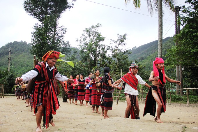 Aza New Year Festival of ethnic groups in A Luoi - ảnh 2