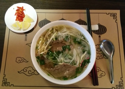 Vietnamese dishes favored in Russia  - ảnh 1