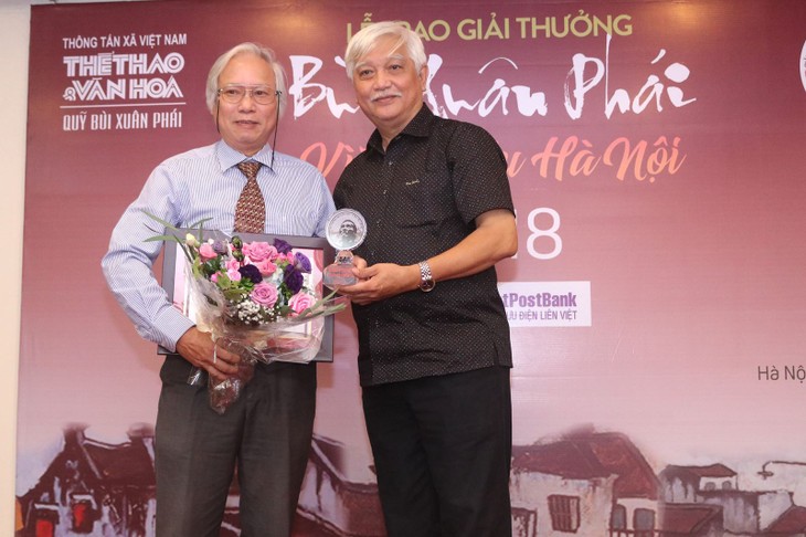 “Bui XuanPhai – For Love of Hanoi” award announced  - ảnh 3