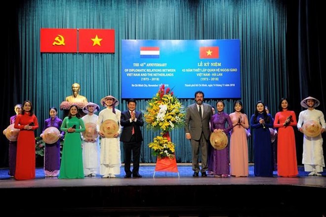 Vietnam, Netherlands celebrate 45th anniversary of diplomatic ties - ảnh 1