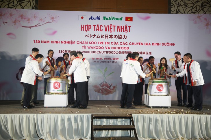 Japanese-standard dairy products to enter Vietnamese market - ảnh 1
