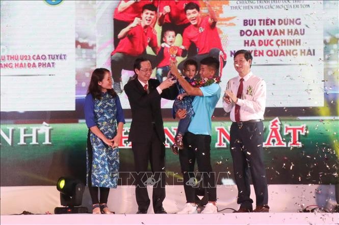 Vietnam Football team wins most awards at 2018 Fair-Play Awards Ceremony  - ảnh 1