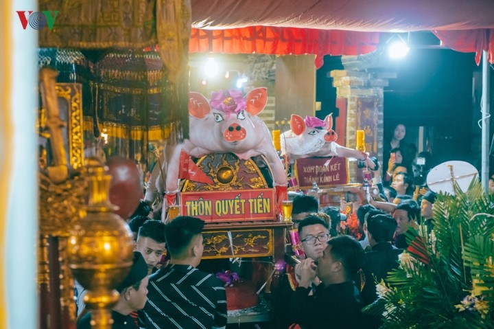 La Phu village preserves communal house, pig procession festival  - ảnh 3