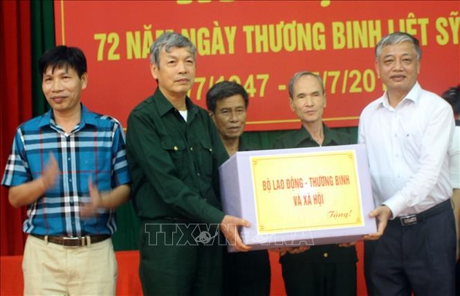 War Invalids and Martyrs Day marked - ảnh 1
