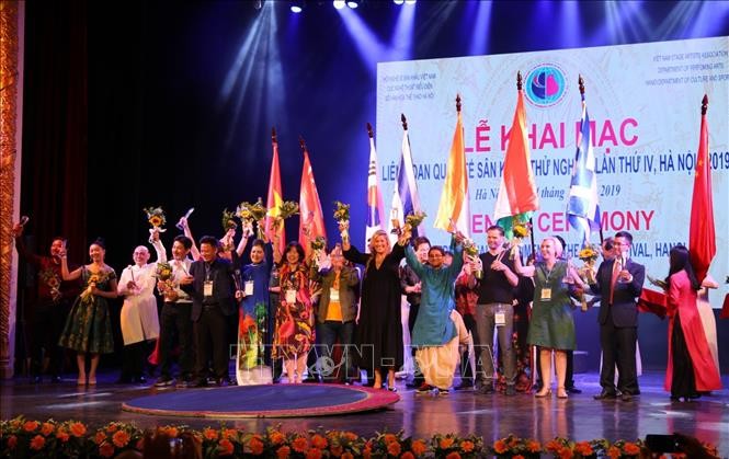 4th Experimental theater festival opens in Hanoi - ảnh 1