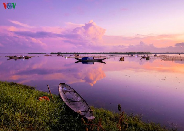 Quang Loi lagoon – a must-visit destination in Tam Giang lagoon system - ảnh 13