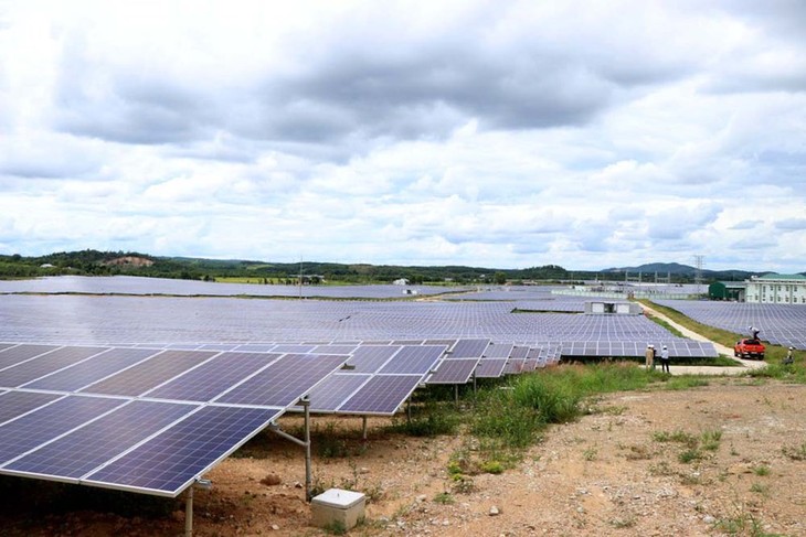 Solar power projects wake up potential of central highland district - ảnh 1