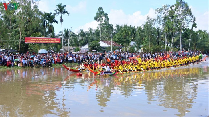 Ok Om Bok Festival of the Khmer - ảnh 1