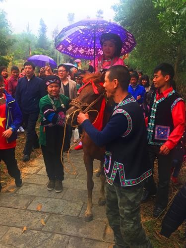 Wedding rituals of the Bo Y - ảnh 3