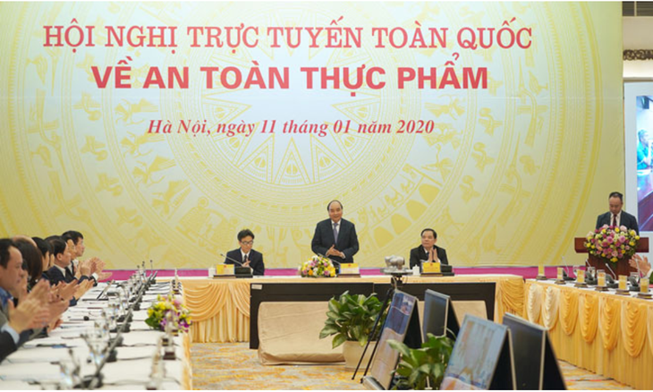 PM calls for more positive changes in food safety in 2020 - ảnh 1