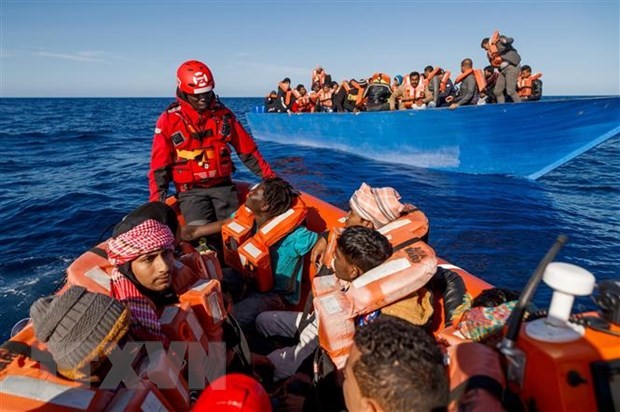 UNHCR criticises European countries for closing door to refugees - ảnh 1