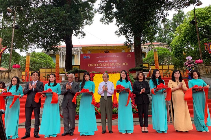 Exhibition celebrates Hanoi’s 1010th anniversary - ảnh 1