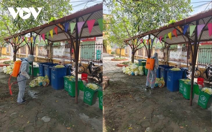 Garbage collection in Bac Ninh's COVID-19 isolation areas - ảnh 6