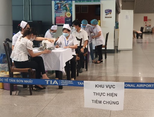 Whole country supports Ho Chi Minh City in fighting COVID-19 - ảnh 1