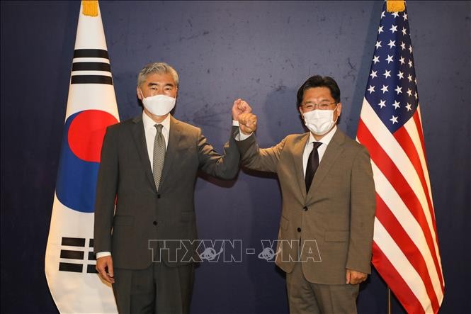 US, South Korea strengthen dialogue on North Korean nuclear issue - ảnh 1