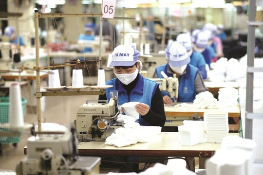 Three solutions help businesses resume production - ảnh 1