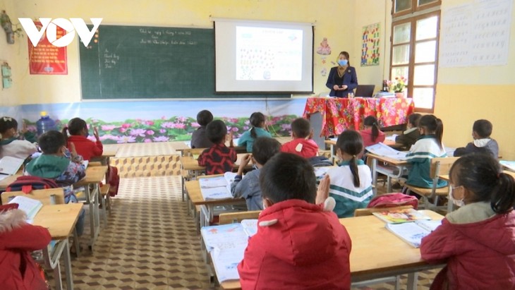 Education promotion brightens hope for better future in Son La’s ethnic minority areas  - ảnh 1