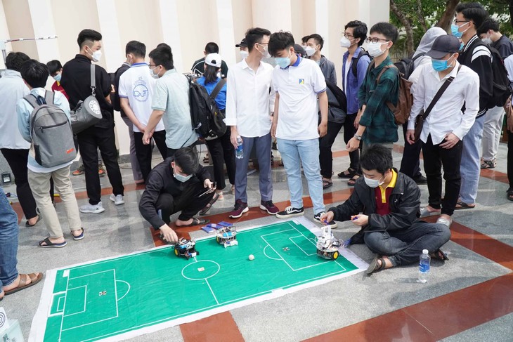 “STEM Career Academies in Central Vietnam” project launched - ảnh 1