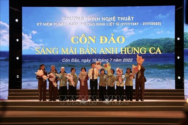 Art performance on Con Dao marks Vietnam War Invalids and Martyrs Day - ảnh 1