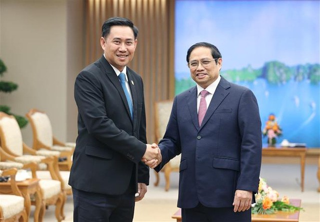 Vietnam always promotes its great friendship with Laos - ảnh 1
