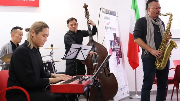 Valentine Concert to mark Vietnam-Italy diplomatic ties - ảnh 1
